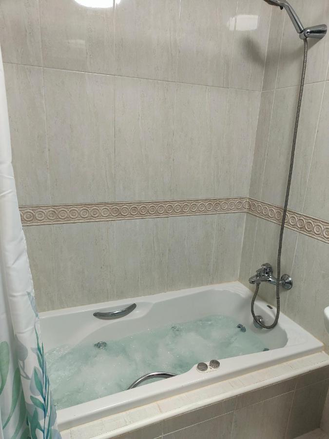 Apartamento El Cielo De Fomento Gijón Exterior foto