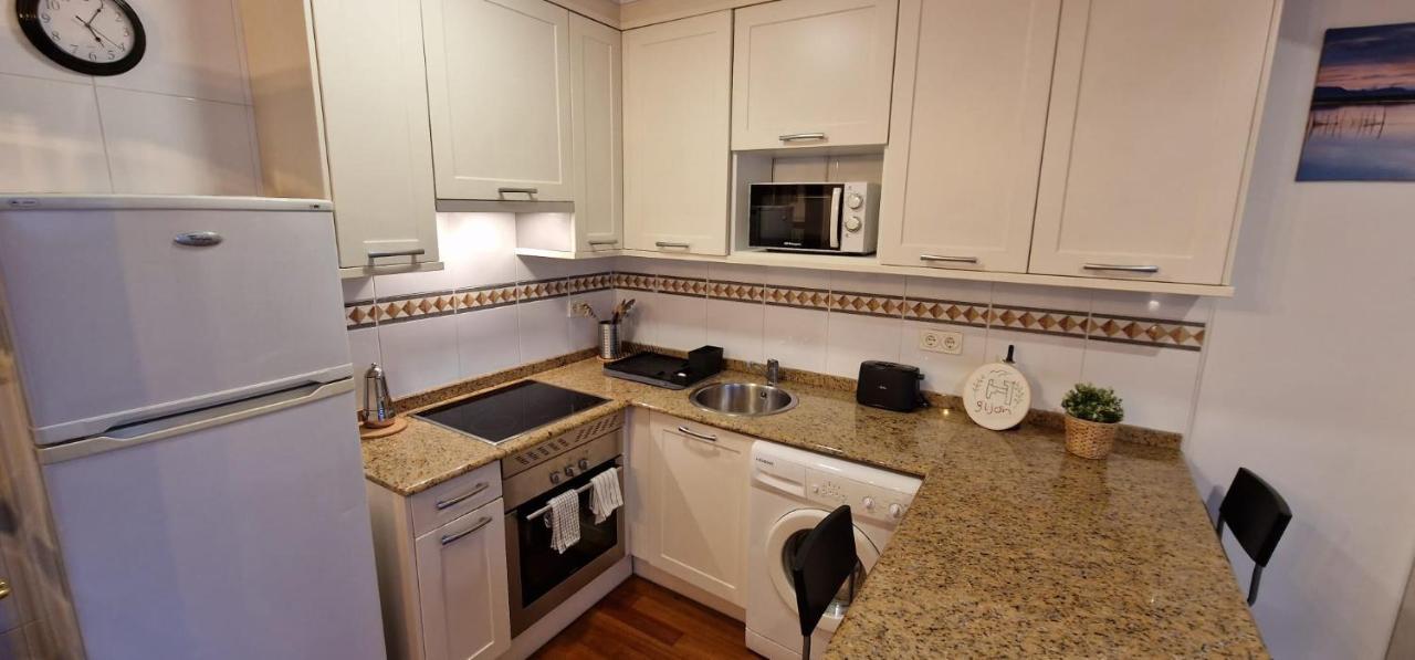 Apartamento El Cielo De Fomento Gijón Exterior foto
