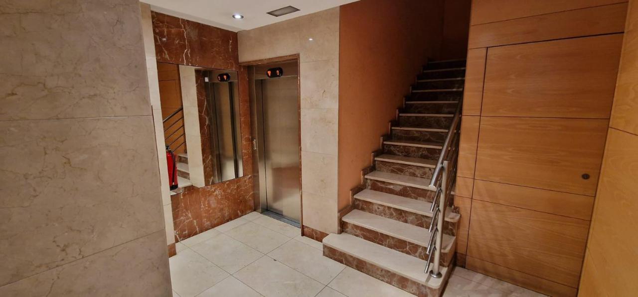 Apartamento El Cielo De Fomento Gijón Exterior foto